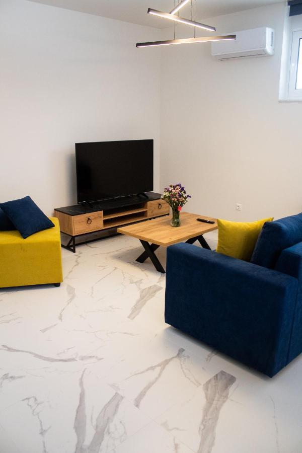 Elias Studio - Near To The Port Of Rafina And The Airport Of Athens Agios Spyridon  Exteriör bild